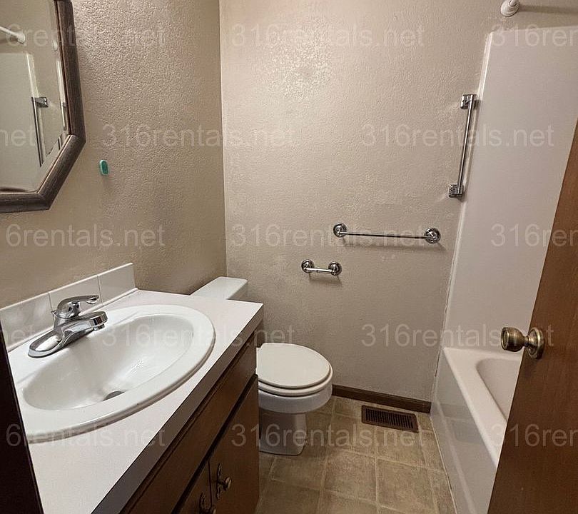 1st image of 1010 S Topeka St