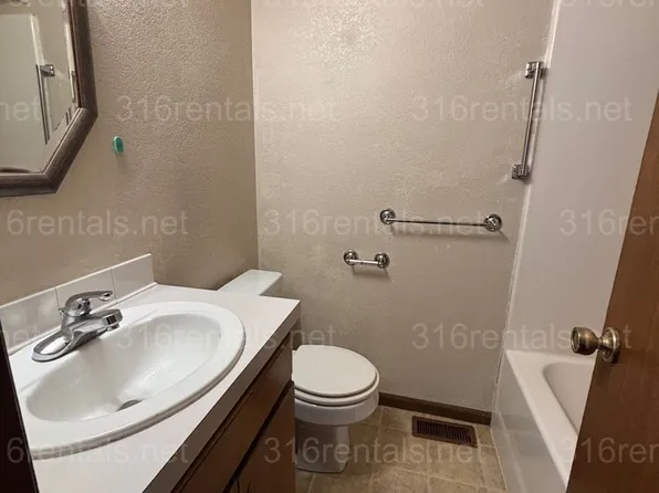 1010 S Topeka St, El Dorado, KS 67042