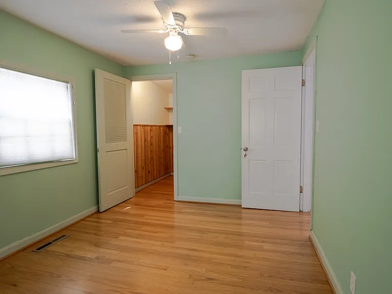 1527 NE 64th Ave — Photo 18