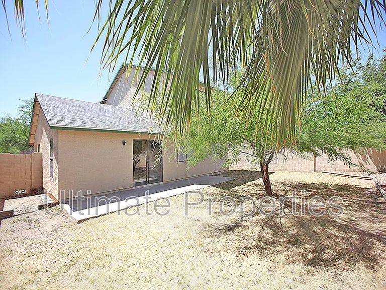 4645 N 99th Dr — Photo 16