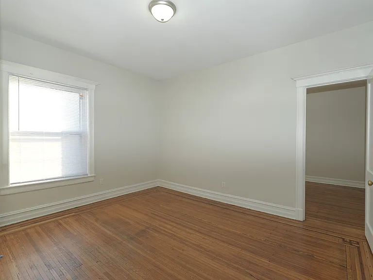 1478 Saint James Ct #5 — Photo 4