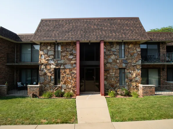 10418 S Pulaski Rd APT 204C, Oak Lawn, IL 60453