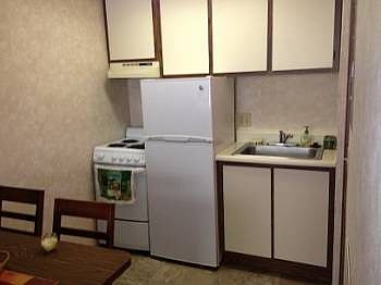 2nd image of 806 Springbrook Dr