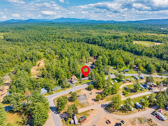 3rd image of 98 Little Wolf Rd