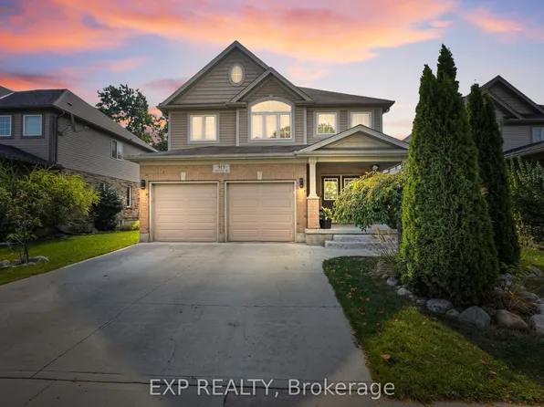 919 Foxcreek Rd, London, ON N6G 0H1
