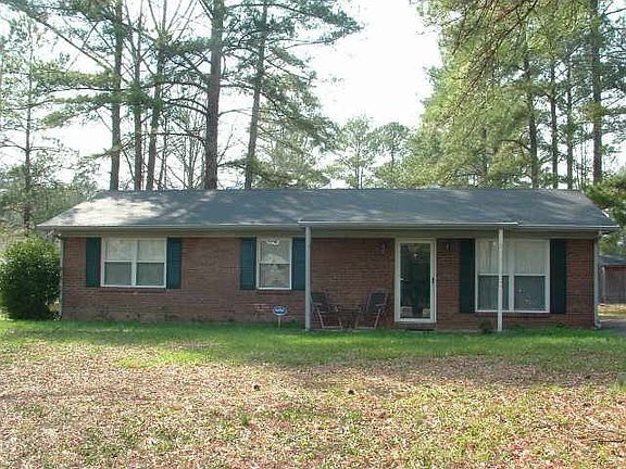 2nd image of 5 Echles Dr NE