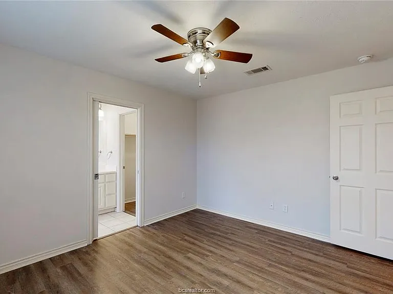 4015 Pomel Dr — Photo 14