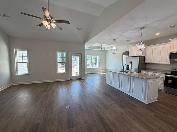 3rd image of 1799 Butter And Egg Rd