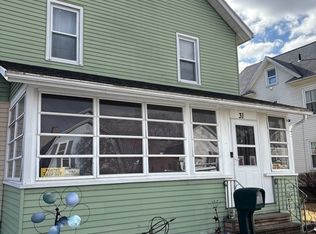31 Field St, West Springfield, MA 01089