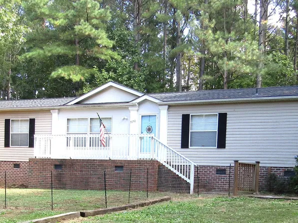 7050 Old Plantation Dr, Graham, NC 27253