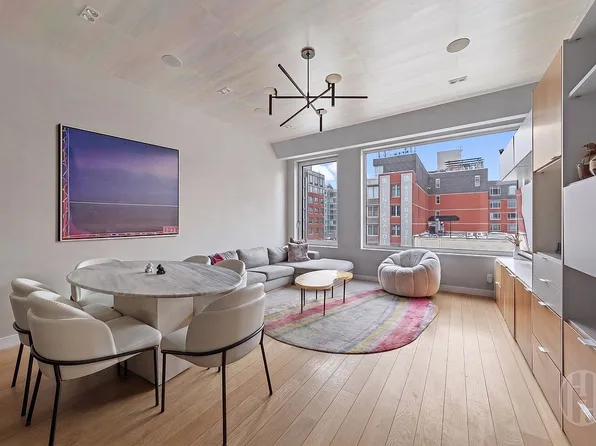 32 1st St #4D, New York, NY 10003