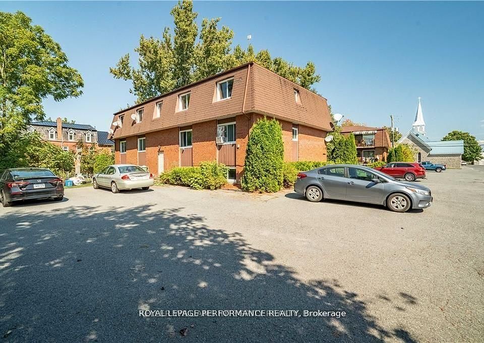1st image of 31 Church St