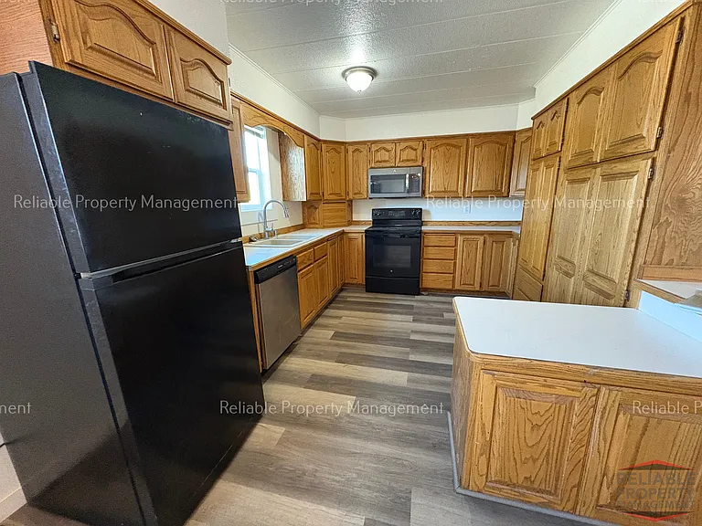 6508 S 5th Ave #A — Photo 5