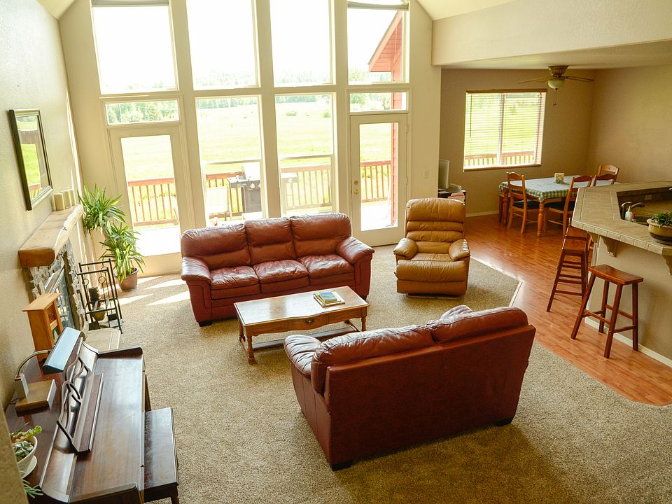 Great Room (Main Level)