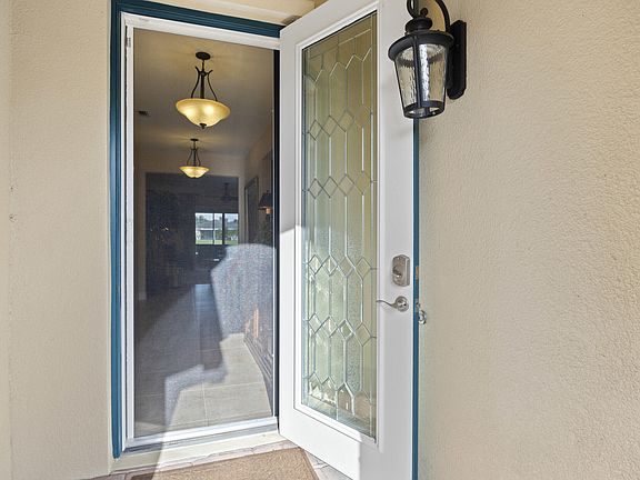 3rd image of 9658 SW Royal Poinciana Drive