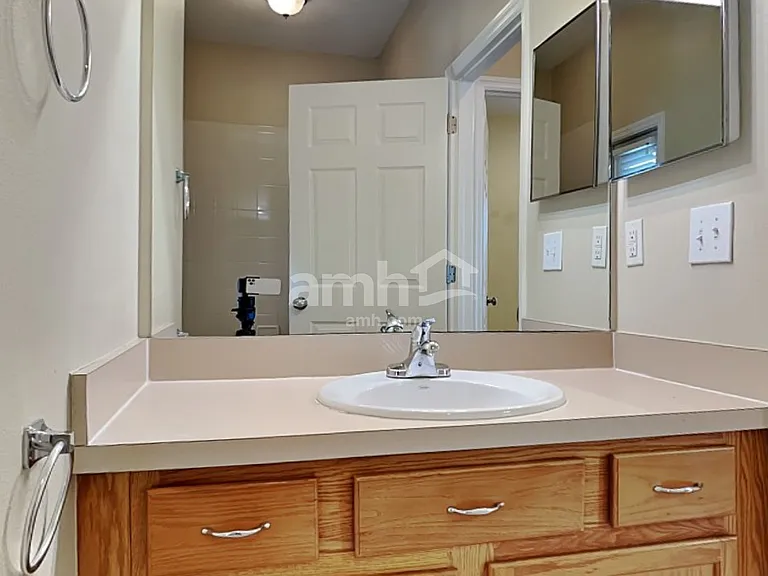 1507 Rolling Meadow Dr — Photo 16