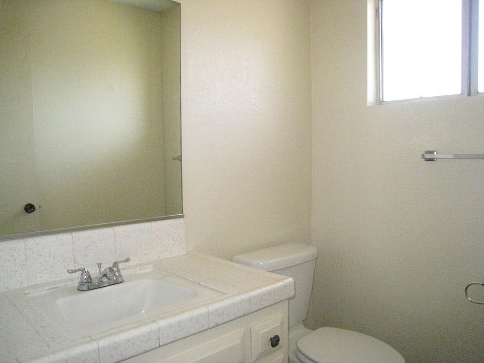 1st image of 1754 Euclid St #B