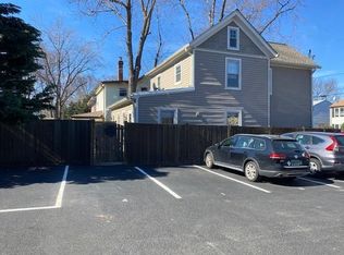 407 E Raymond Ave APT 1, Alexandria, VA 22301