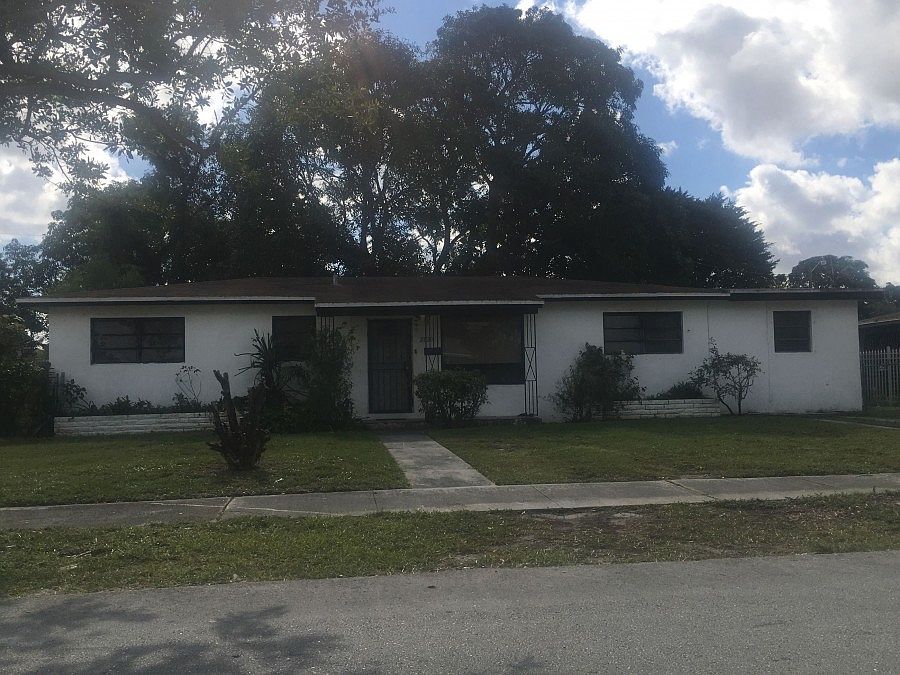 1st image of 2820 NW 179th St