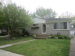 8973 Rockland, Redford, MI 48239