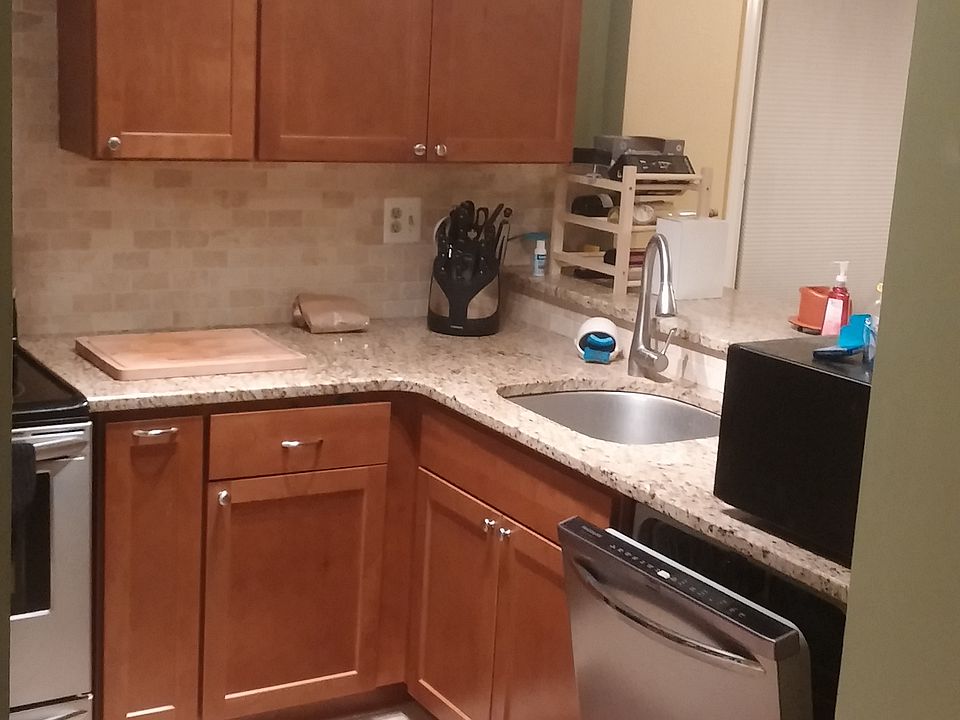2nd image of 18 Darian Ct