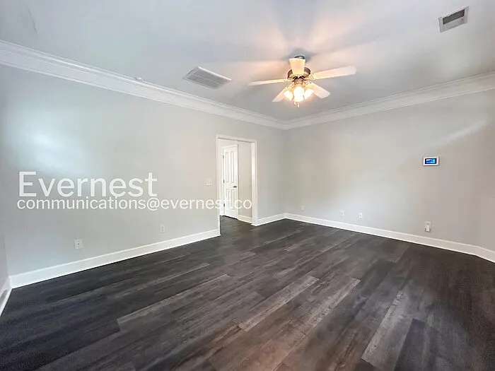 7023 Sunnywood Dr — Photo 10