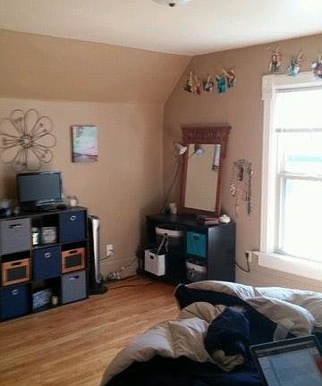 5th image of 18 W Lincoln Ave