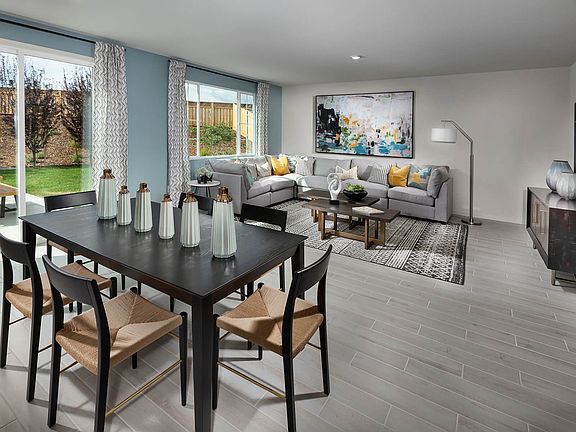 Residence 1 dining room modeled at a nearby Meritage community.