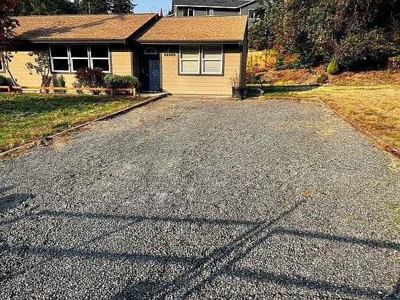 4th image of 22302 52nd Ave W