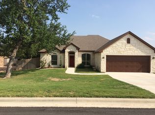 2208 Teton Ave, Lampasas, TX 76550