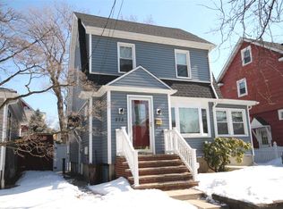 275 Woolley Ave, Staten Island, NY 10314