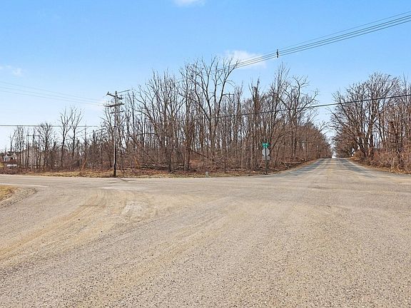 5th image of 126th Ave #V/l