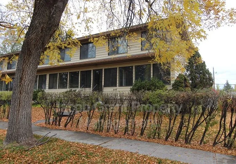 545 May St — Photo 1