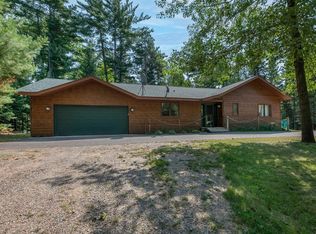 7608 Prairie Rd, Eagle River, WI 54521