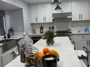 3102 Oakcreek Rd, Chino Hills, CA 91709