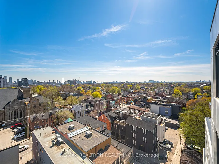 664 Spadina Ave #711 — Photo 6