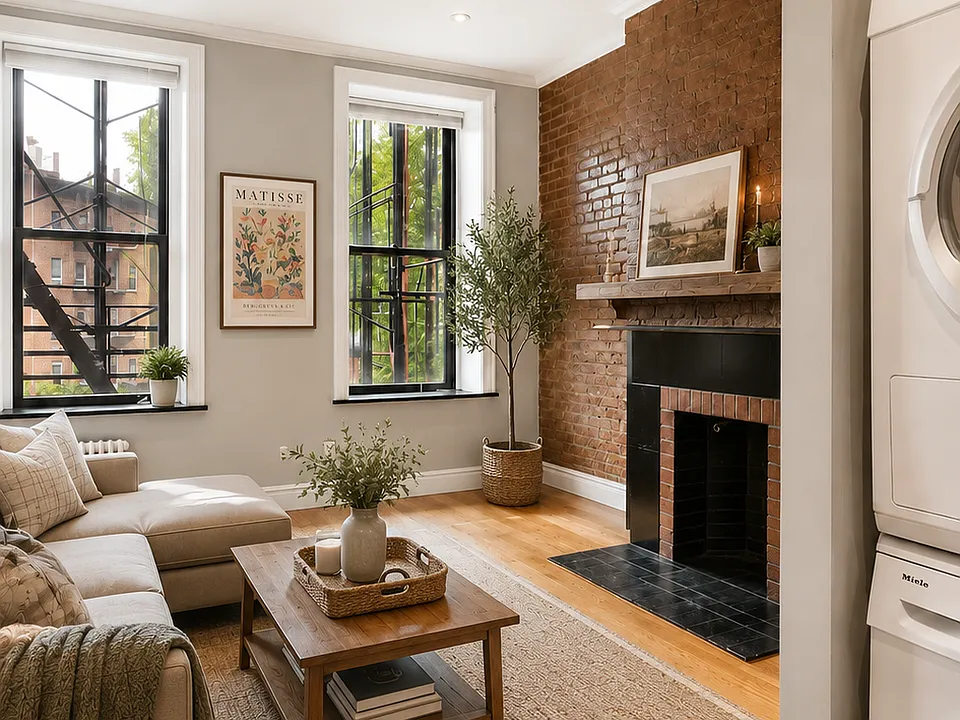 58 Leroy St #3M