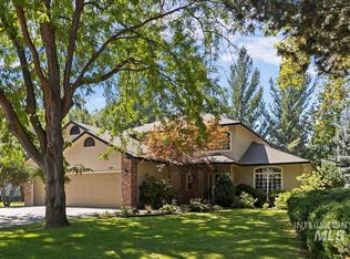 11405 W Hickory Loop Dr, Boise, ID 83713