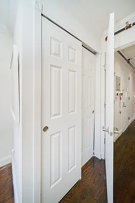 Rented by Living New York | media 19