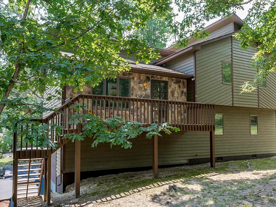 1st image of 112 Smith Ct