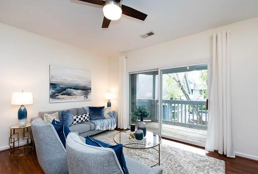 1 bed, 720 sqft, $1,850 — Photo 2