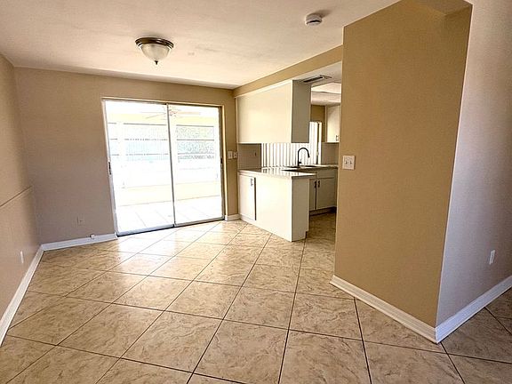 4th image of 3620 Ashton Ct