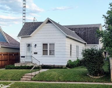 511 Woodbury St, Marshalltown, IA, 50158