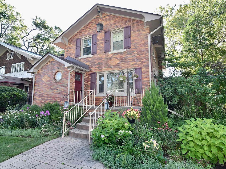 1st image of 34296 Jefferson Ave