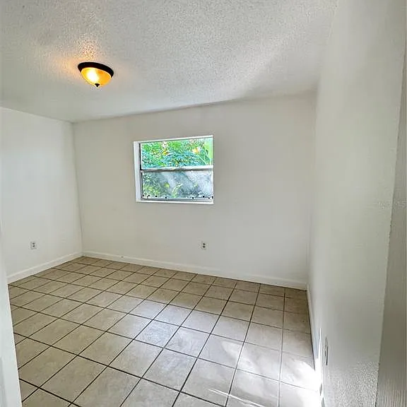 4883 N Pine Hills Rd #4881 — Photo 5