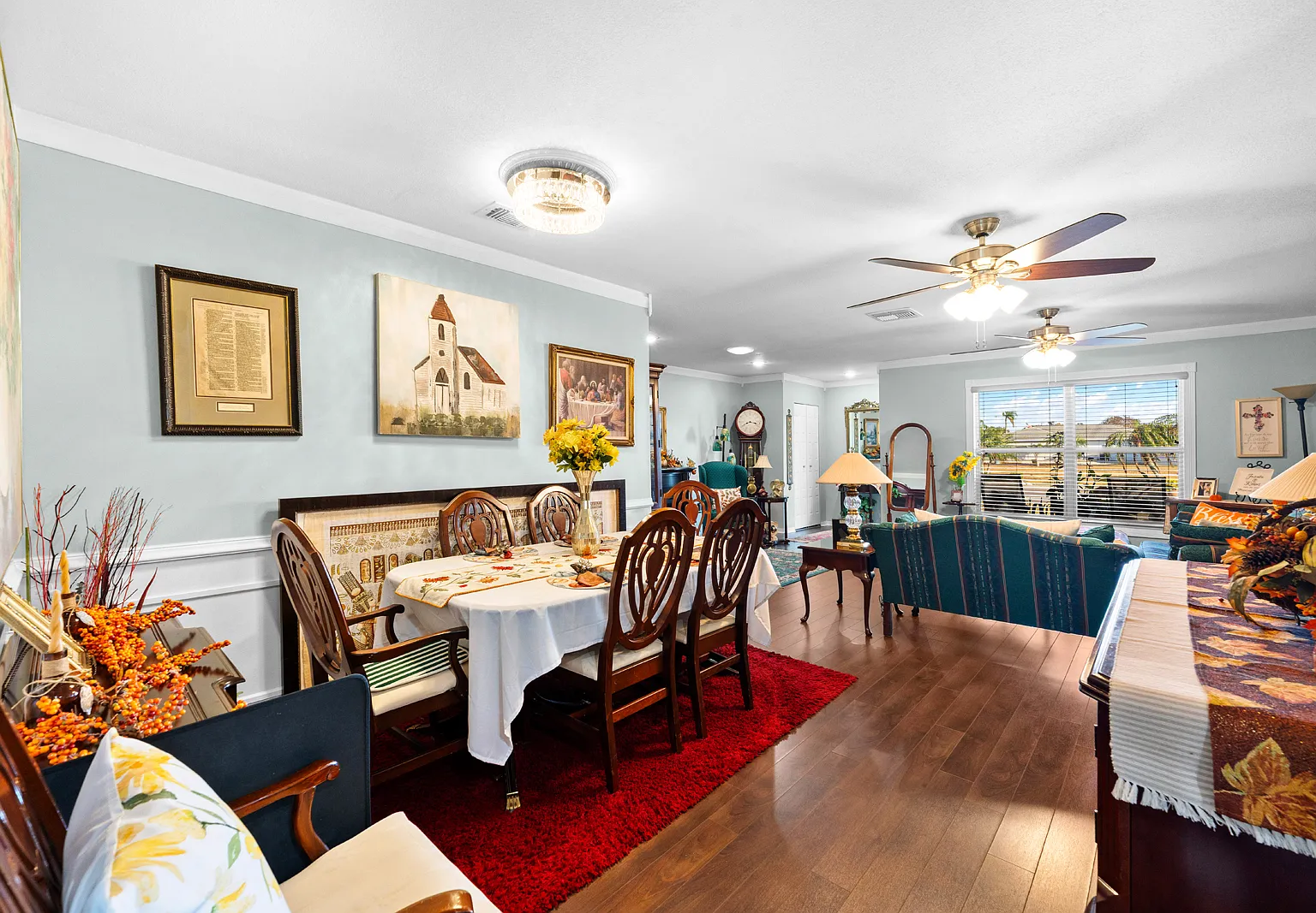 2 bed, 1716 sqft, $2,200 — Photo 4