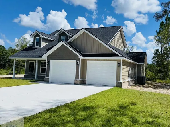 182 Sparrow Ln, Jesup, GA 31545