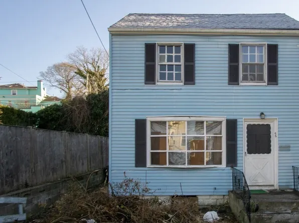 46 Cottage St, New Bedford, MA 02740