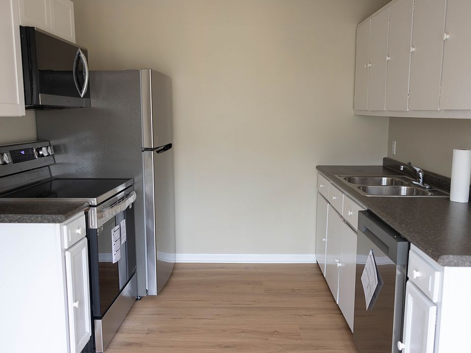 Brand new stainless steel kitchen appliances
