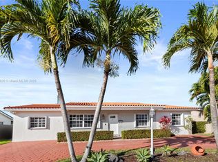 9815 SW 21st St, Miami, FL 33165